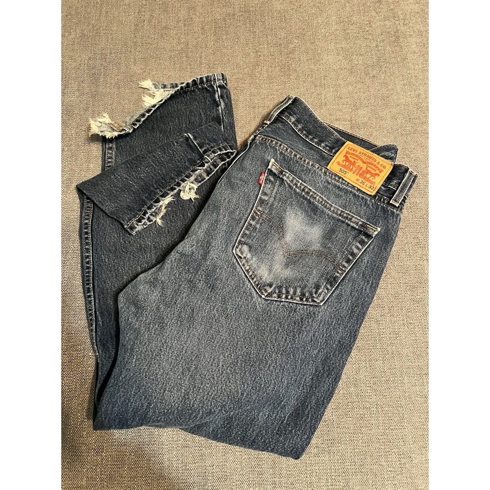 Levi's 505 Jeans Men's‎ 36x32 Distressed Hems Straight Biker Rock Casual Blue
